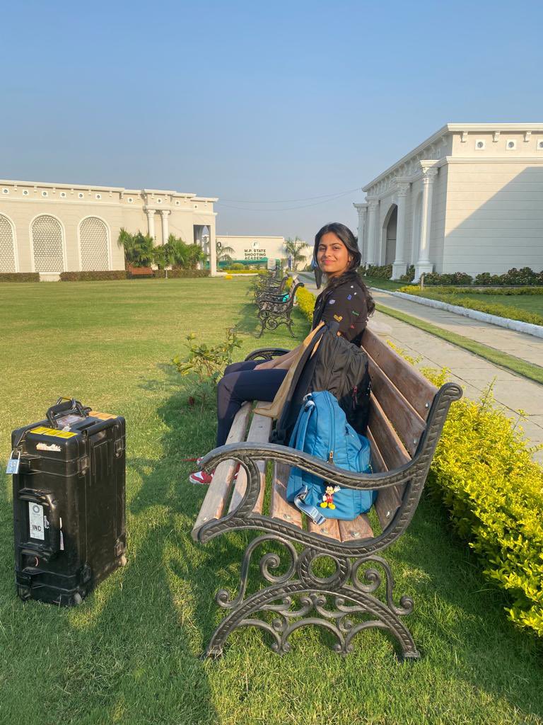 ranjit_pintu's tweet photo. ईश्वर के फैसले पर नाराज मत होना क्योंकि वह वो नहीं करता जो आप चाहते लेकिन वह वो सब करता है जो आपके लिए अच्छा है

🙏🇮🇳 https://t.co/RsUfiXmMiW https://t.co/nJg0JWtTDK