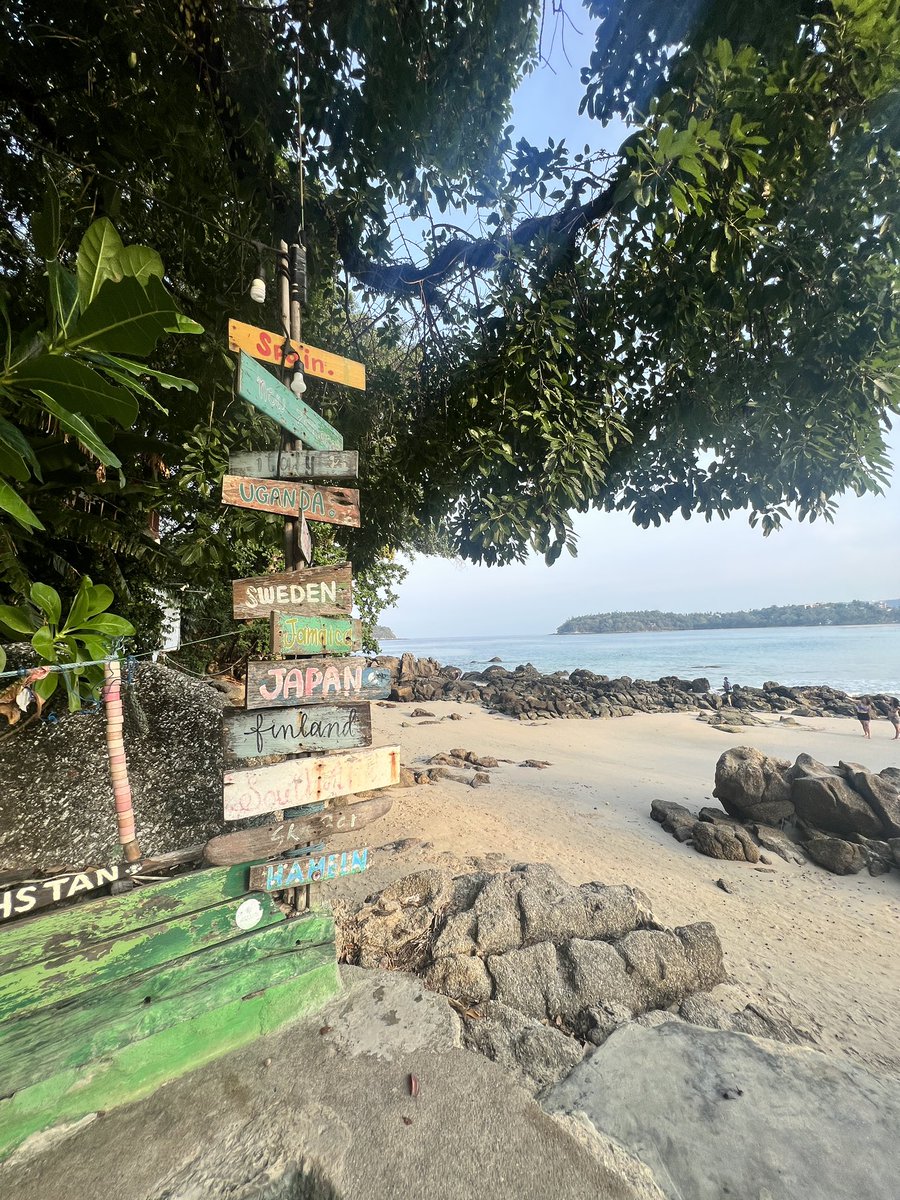 rachedelight's tweet photo. Beaches and bars https://t.co/oJGXjrClUt