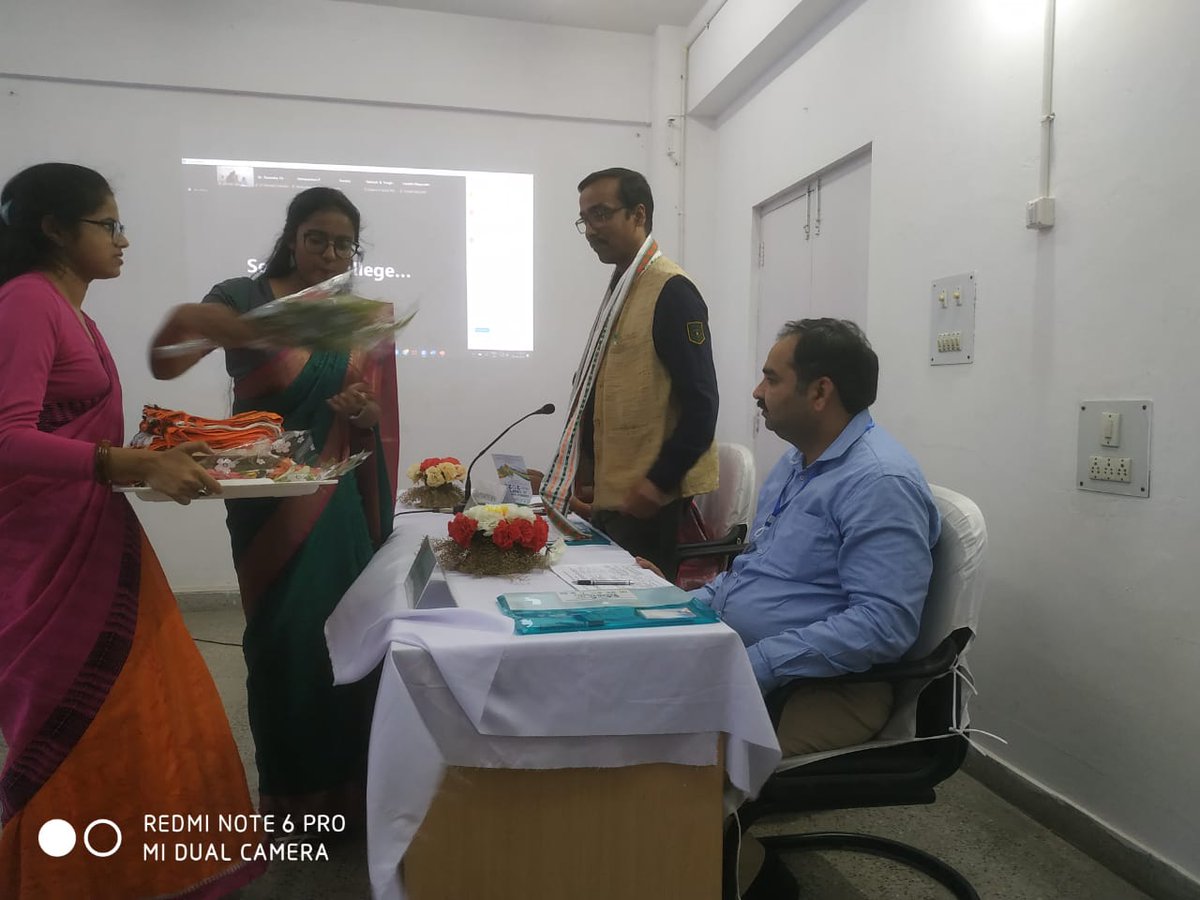 AmitavaRakshit3's tweet photo. Acted as a Chairman and delivered a Lead Speech in the National Seminar CRMPTSA-2023 during April 28-29, 2023 organized by the College of Agriculture, Tripura in association with @icarindia @Icariimrfponest @NABARDOnline @directoragbhu @bhupro @MilletsNews @MilletsOdisha @FAO https://t.co/GOVVr8O9AI
