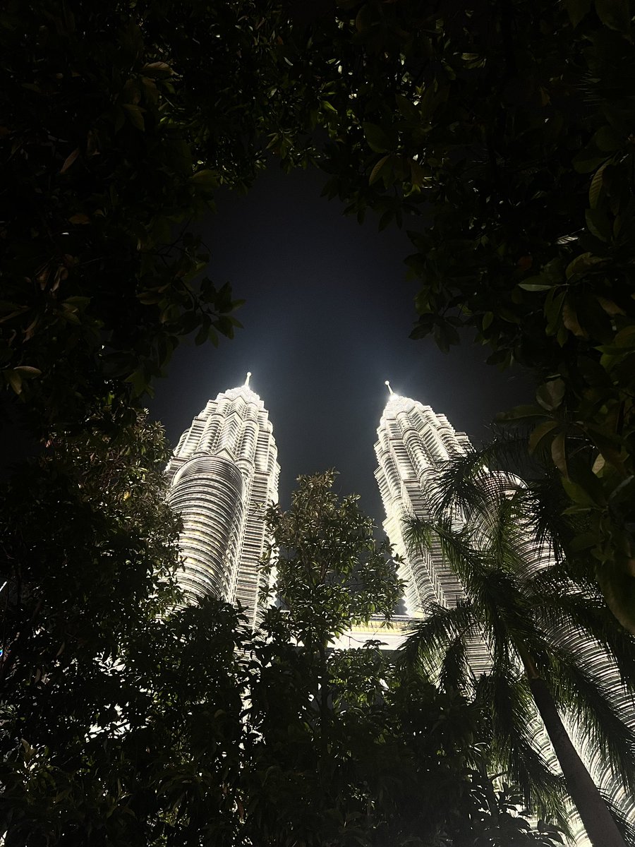 rachedelight's tweet photo. Petronas Towers, Kuala Lumpur https://t.co/XZUVzMHWYO