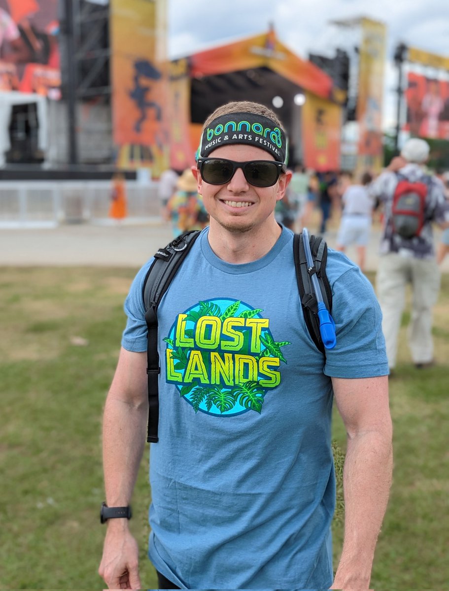 TylerGreen504's tweet photo. Happy @jazzfest !! And thank you @SMBofficial for rocking Gentilly!! ⚜️🕺🤘🎸🎺🎶 https://t.co/MykS6Vnbaj