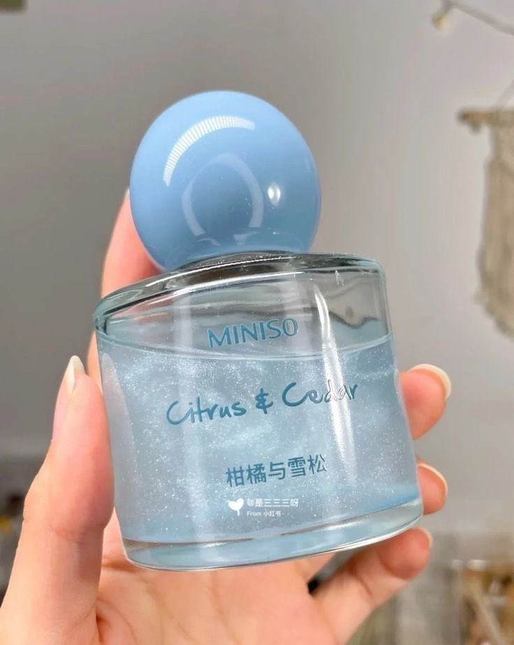 Parfume yg wanginya awet 3 hari 3 malem✨

- a thread -