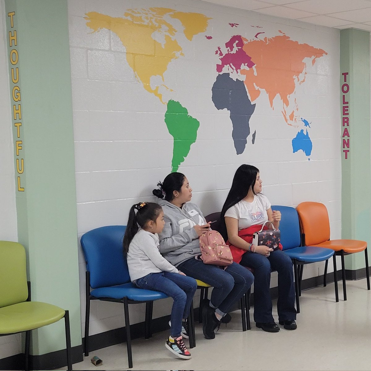 JCPSlatino's tweet photo. The #ESLIntakeCenter welcomed today 1️⃣0️⃣8️⃣ incoming kindergarteners for registration and English Proficiency assessment. 
Kudos to the staff who made this special registration happen👍
#BuildingFutureChampions
#LearningAndGrowing https://t.co/qrz7ebMGbn