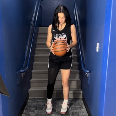 janessabarcello's tweet photo. #NewProfilePic https://t.co/VZ1Vye4lVC