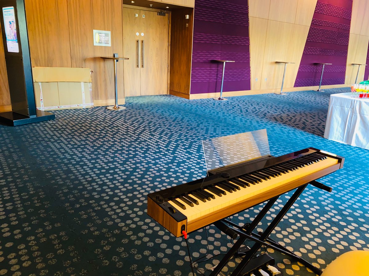Cornel__Oprea's tweet photo. Playing for a 500 guests #indianwedding at Hilton Heathrow Airport Hotel 🎹🎶

#bollywoodpianist #casio #PXS6000 @CasioMusicUK  #casioemi #privia #indianmusic #hiphopmusic #hiphop https://t.co/YiLRrsaTVm