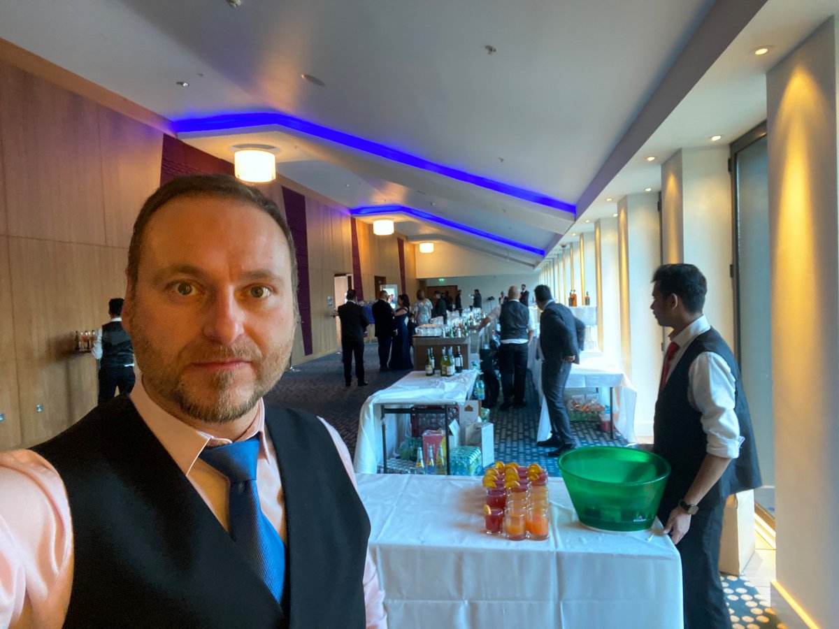 Cornel__Oprea's tweet photo. Playing for a 500 guests #indianwedding at Hilton Heathrow Airport Hotel 🎹🎶

#bollywoodpianist #casio #PXS6000 @CasioMusicUK  #casioemi #privia #indianmusic #hiphopmusic #hiphop https://t.co/YiLRrsaTVm