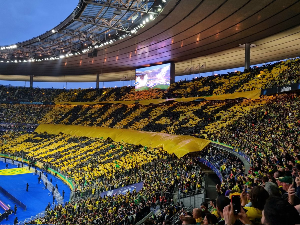 Heureusement que le tifo était sympa 🤷‍♂️