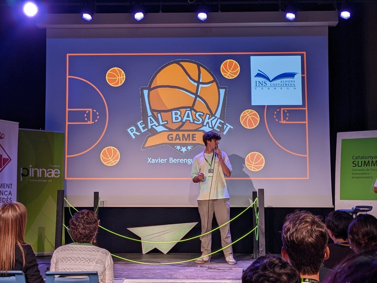 monicabuj's tweet photo. 2 premis per l'@INS_Costafreda a la ED Pitch Competition, la Competició de projectes d’#emprenedoria / #innovació, de la #CatalunyaSummit. Gràcies Nami, Xavier i Àngels per la feina ben feta!!! 👏👏#adnCosta https://t.co/XVtenZOcYA