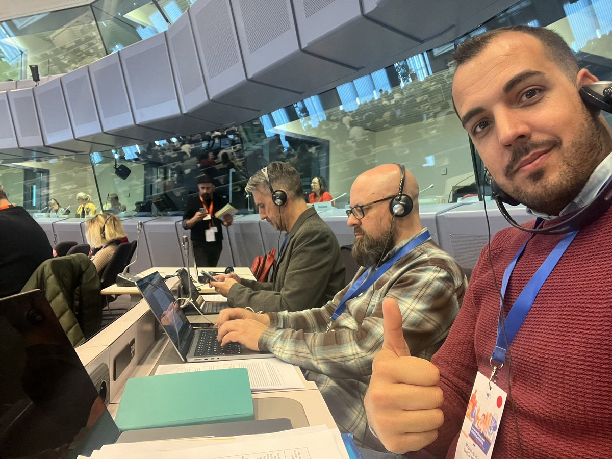 MIGarcia__'s tweet photo. Seguimos informando desde @EU_Commission gracias a #GOPA_com sobre las recomendaciones del elaboradas por #LearningMobilityCitizensPanel
@Conecta13 @balhisay @jblasgarcia @trilemaedu @CuadernosP @Sustainable2019 https://t.co/iaLq9HrlEN