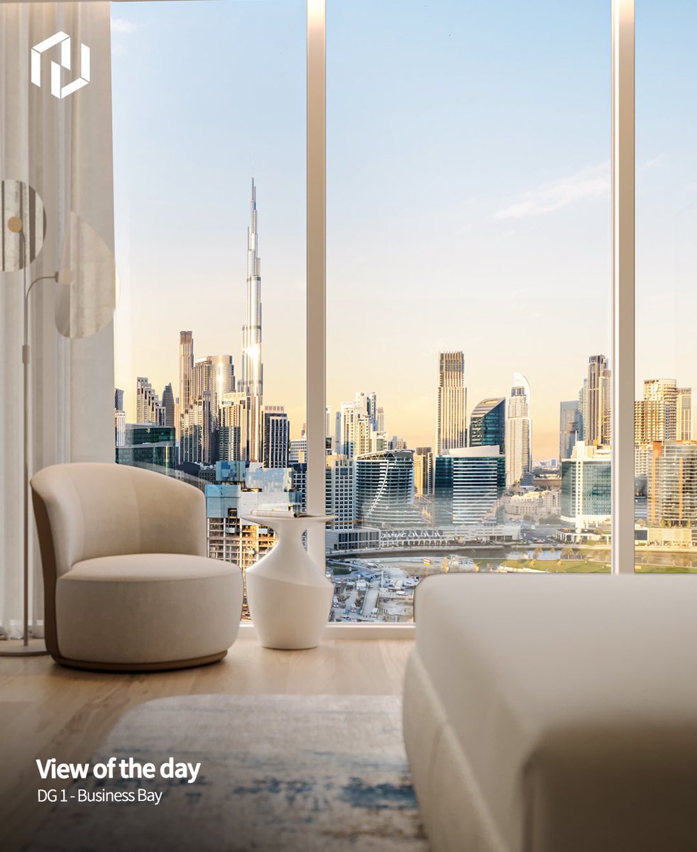 Nucassadubai's tweet image. View of the day

#NucassaDubai #DubaiRealEstate #PropertySolutions #Nucassa #viewoftheday #photooftheday #burjkhalifa #wordtallestbuilding #sevenstarhotel #lifestyle #sea #dubaiakyline #businessbay #downtowndubai #dg1 #daralglobal #instagood