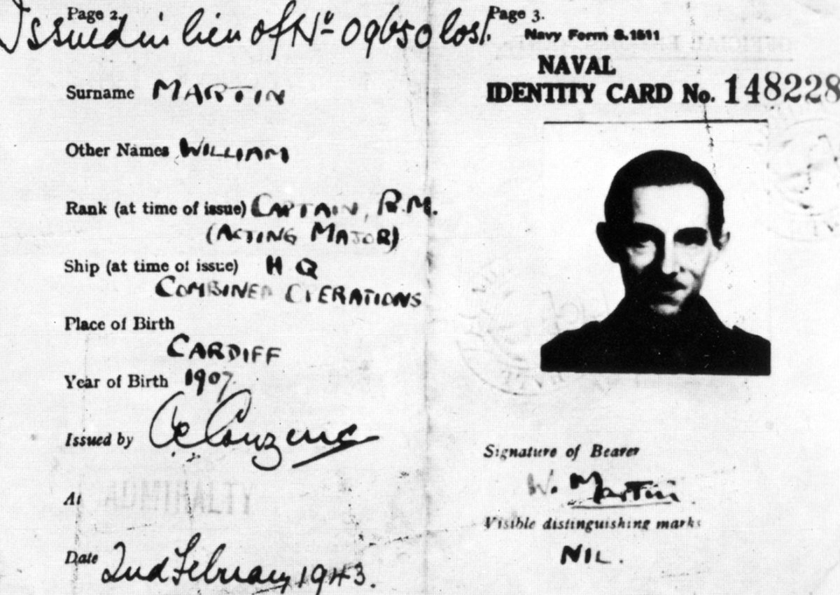 ww2finesthour's tweet photo. #OnThisDay, 30 April 1943

Operation Mincemeat: 

RN submarine HMS Seraph releases a body bearing false documents near the Spanish coast, where it washes up. 

The documents are passed to the enemy.

If you have a daring story from #WW2, SHARE YOUR STORY:
https://t.co/BTHSIlgSgr https://t.co/V1o6v7ZRWs