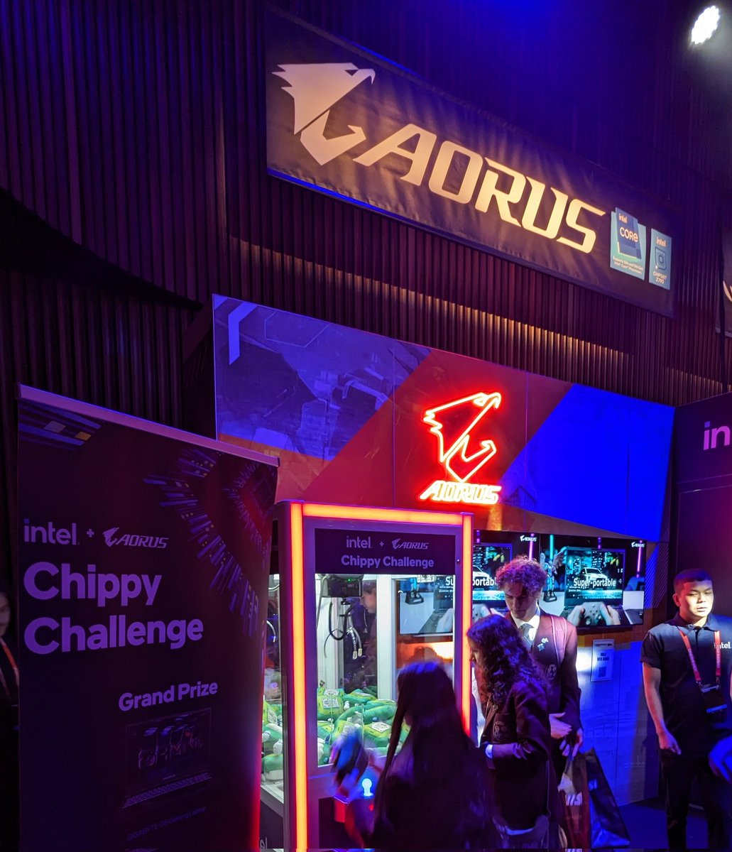 AORUS_ANZ's tweet photo. Thank you everyone who visited us over @DreamHack! We hoped you had a fantastic time with us and we'll see you soon 🥰🫱🏾‍🫲🏼

#BuildWithAORUS https://t.co/HnaHaFmfXQ