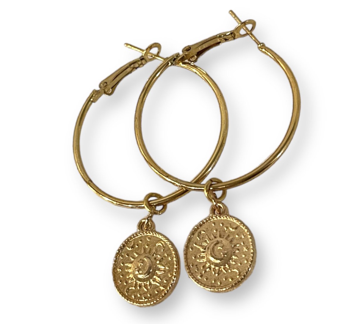 DLove Newman White tweet media