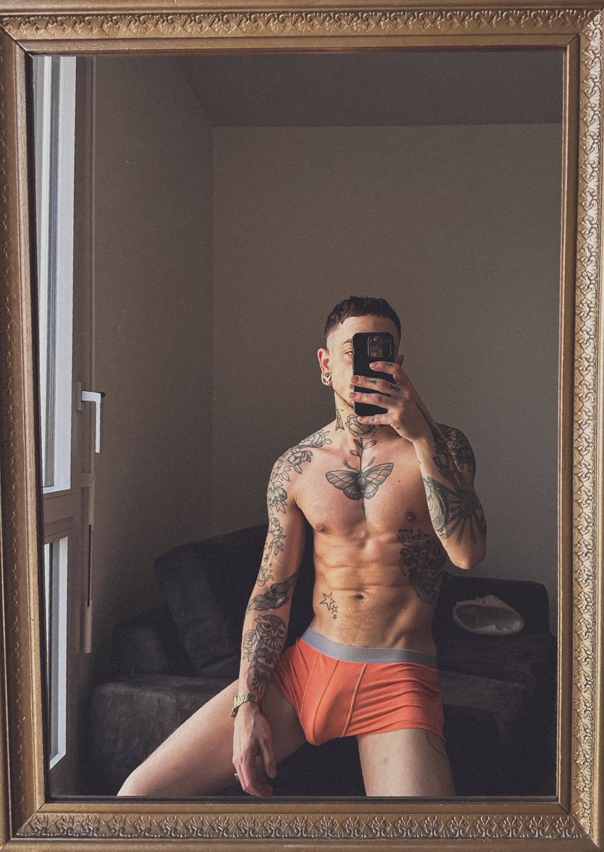 InkXedBoy's tweet photo. Fuckin’Morning 🥵🍆
#gay #boy #cock #topmen #gaytop #hugecock https://t.co/ujHyBiRR3b