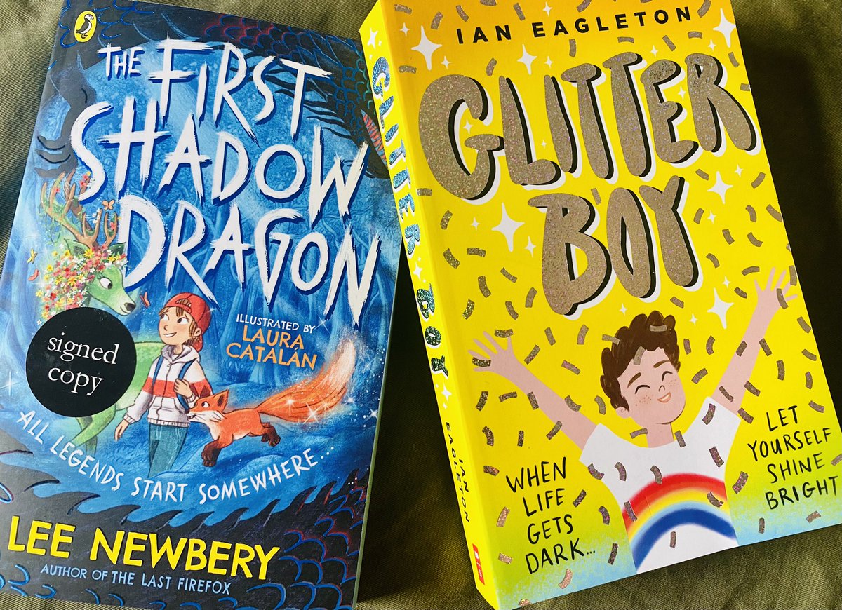 💙🌈💛It’s #Giveaway Time💛🌈💙
For your chance to #WIN these 2 lovely books, just RETWEET &amp; FOLLOW before midnight on Wednesday 3rd May 📘📒🌈
<a href="/MrEagletonIan/">Ian Eagleton</a> @leewhowrites 
#BookTwitter #ReadingForPleasure
