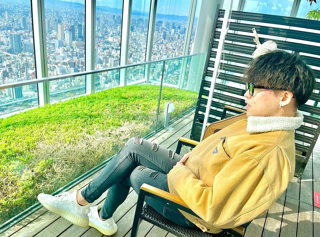 kakerun0_1's tweet photo. 僕はガチで
【“社会不適合者”】
です🆖

✅朝早く起きれない
✅ルールを守れない
✅縛られるのが苦手
etc…

…職場でも
「お前はゴミだ」と
罵倒され、入社5日で
“死にたい”と
感じました😱

僕が脱サラして
《“毎月8桁”得てる》のは
“ネットビジネス”と
出会ったから🍀

可能性は
《“無限大”》です😇 https://t.co/4OmBlmw9vJ