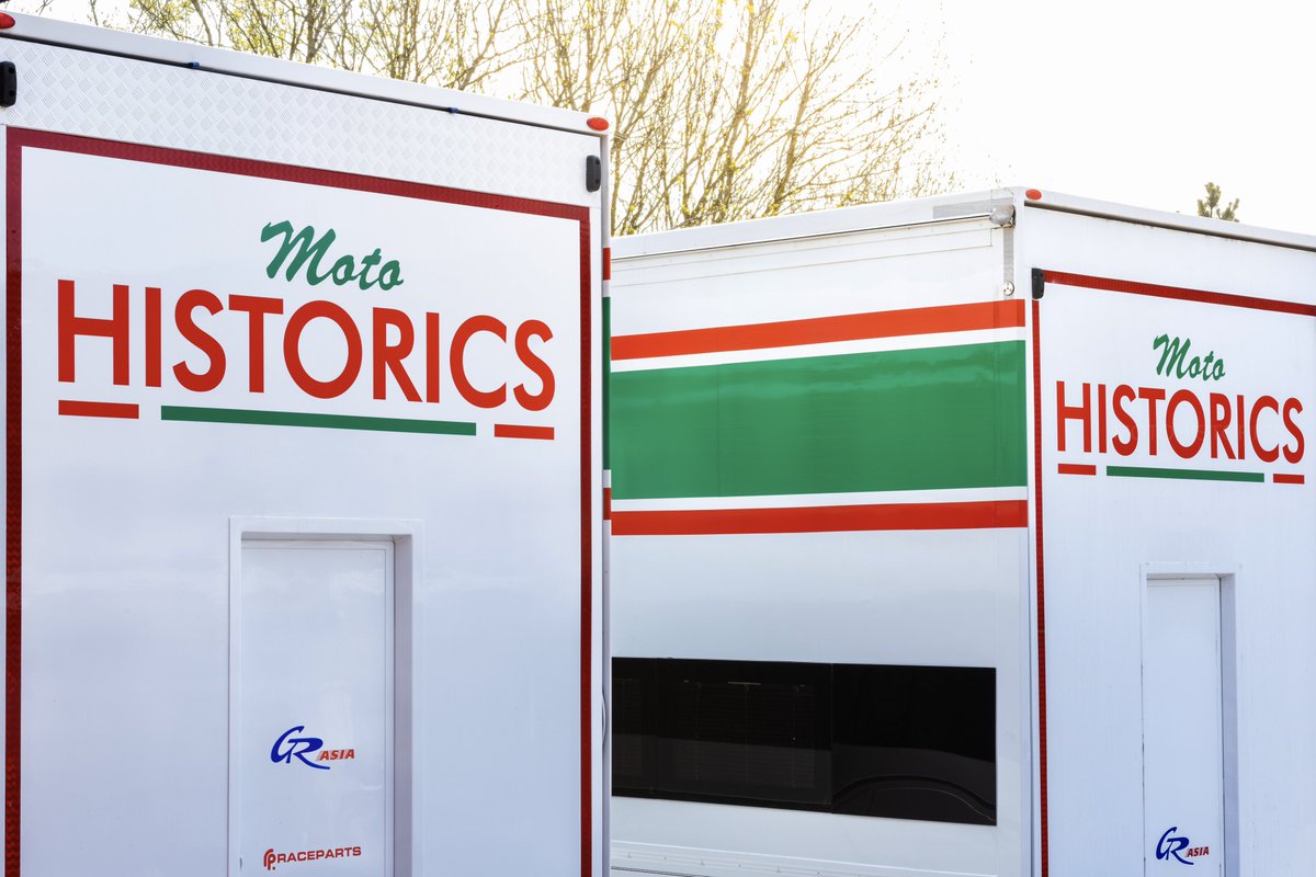 motohistorics's tweet photo. Welcoming RT3 to the fleet and raising the bar for 2023 
#peterauto #GRasia #raceparts #setupwizard #richardmeins #scania #truck #transportation #MOTOway #keltruck #letsgoracing #SundayMorning 📸rob overy https://t.co/pKxyDv3qen