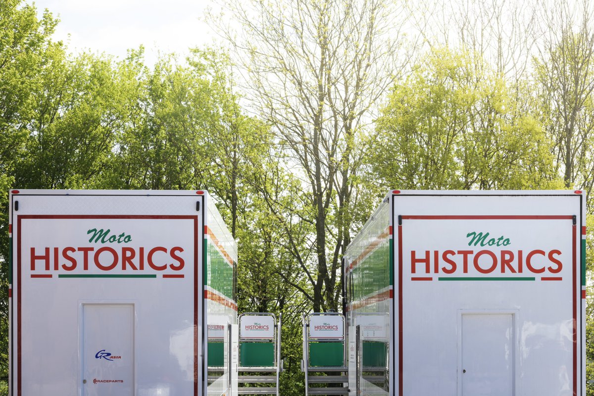 motohistorics's tweet photo. Welcoming RT3 to the fleet and raising the bar for 2023 
#peterauto #GRasia #raceparts #setupwizard #richardmeins #scania #truck #transportation #MOTOway #keltruck #letsgoracing #SundayMorning 📸rob overy https://t.co/pKxyDv3qen