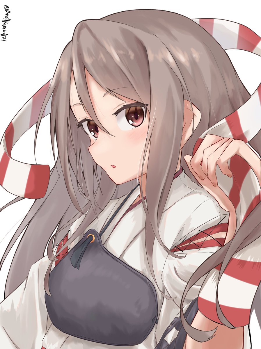 zuihou (kancolle) 1girl muneate solo long hair brown eyes japanese clothes white background  illustration images