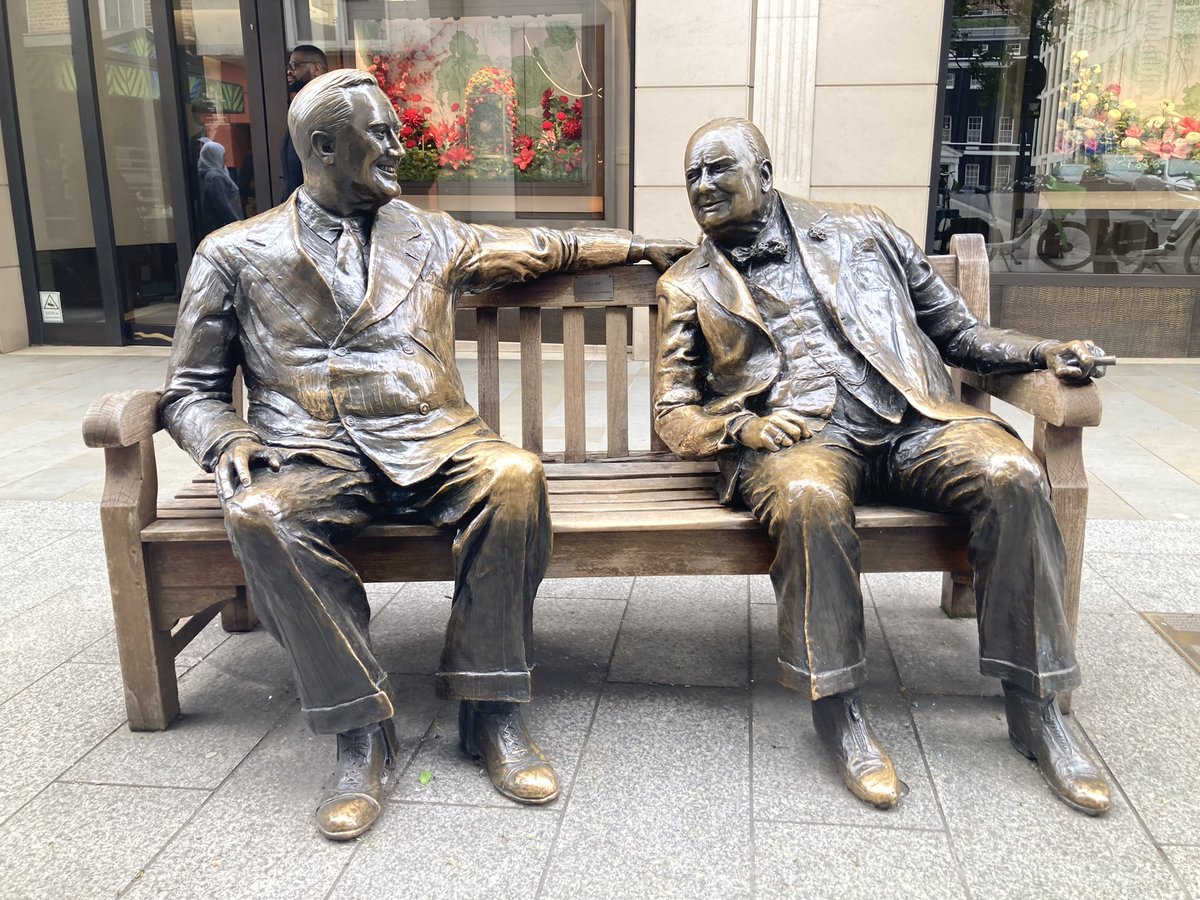 If you’re ever in New Bond Street (between Grafton Street and Clifford Street) in London, make sure you get your photo here…

It’s known as the #Allies sculpture made of bronze by #LawrenceHolofcener of #WinstonChurchill smoking a cigar on a bench with #FranklinDRoosevelt