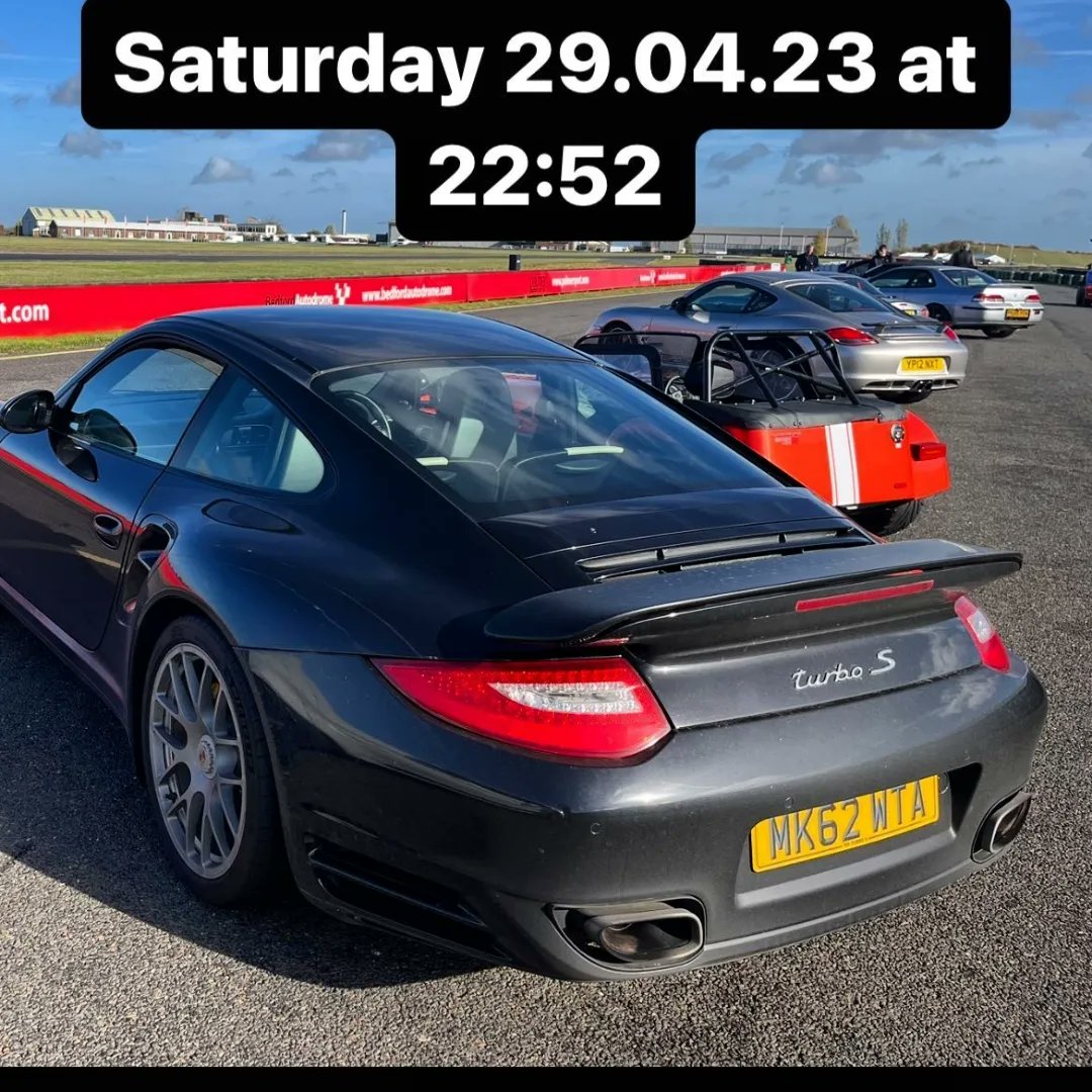 benjhunt's tweet photo. Guys, I need some help. My good friend's Porsche was stolen last night in Horsham. It is a 911 997.2 Turbo S. Any help sharing would be welcome. Thanks. #Porsche #911  @PorscheGB  @Porsche @PorscheNewsroom https://t.co/Gvr7UZs3zI