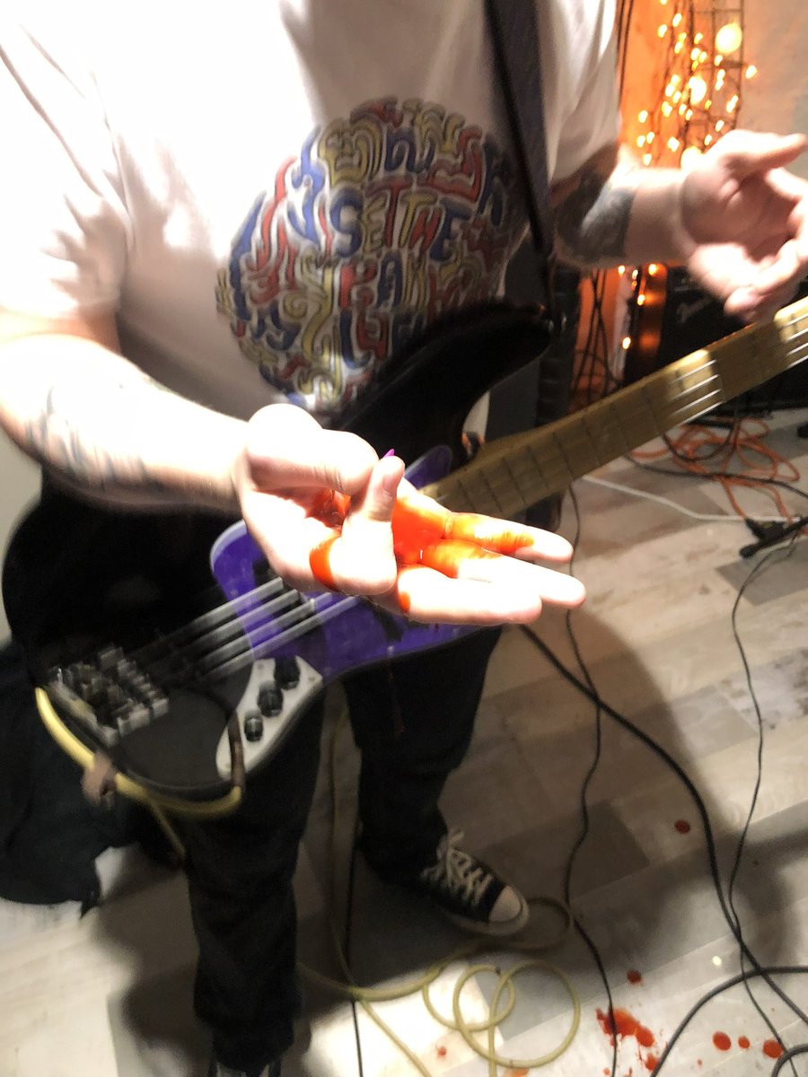 AfterimageNH's tweet photo. Went to hard https://t.co/MldMOmOSGS