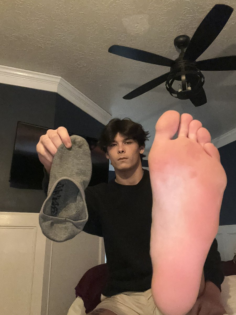 The toes are rank and it’s time to crank, DMs now boys!!