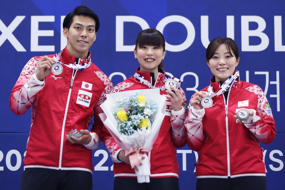yasumasa_tanida's tweet image. We are World Mixed Doubles Curling silver medalists.🌏👫🥌🥈🇯🇵
たくさんのご声援、本当にありがとうございました🇯🇵🤲