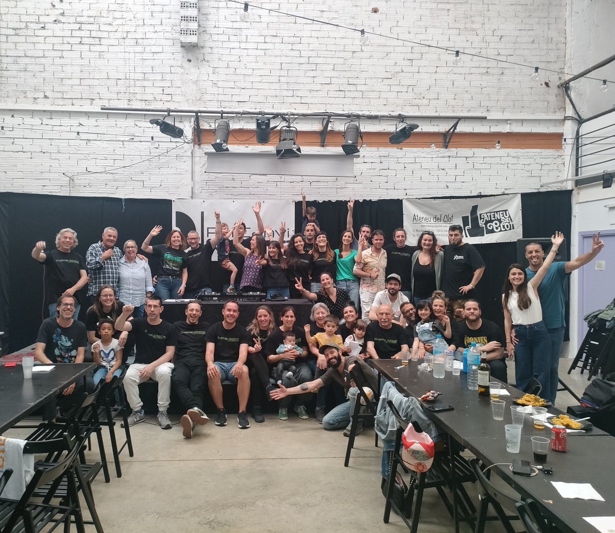 Moltíssimes gràcies per compartir aquests 5 anys amb nosaltres i fer-ho possible! Us estimem! Visca Dj's pel Canvi! Per molts anys més juntes
💜💜💜💜💜💜💜💜💜💜💜💜
.
#associaciodjspelcanvi #amicsdelcanvi