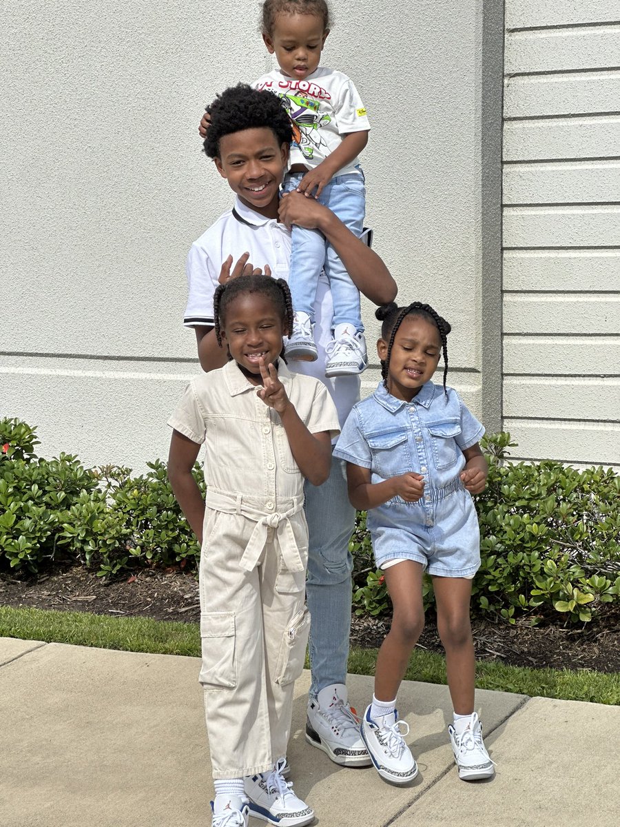 GiovanniWeary_'s tweet photo. #FreeTrace
I pray they give my son early release. So he can join his siblings and our crazy adventures. 💔
One day you’ll see this and know daddy always was trying https://t.co/Hga9zCM8XC