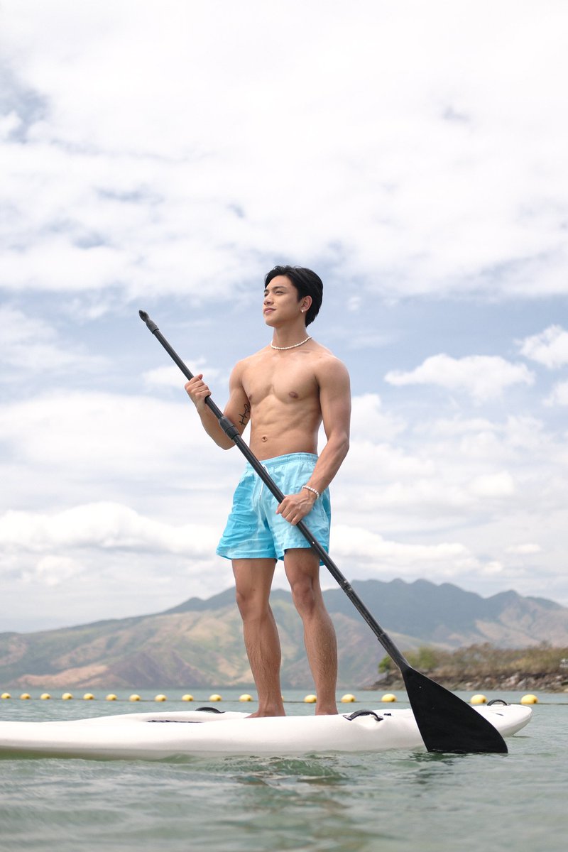 RoyceCabrera's tweet photo. #SparkleSummerChill ☀️ https://t.co/3FpGZSinFM