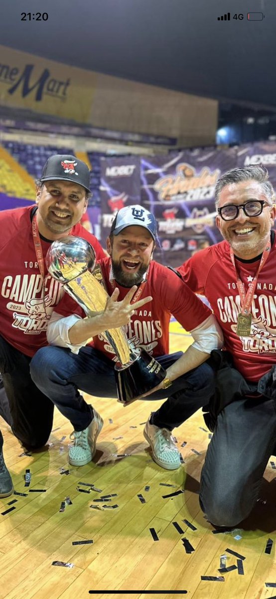 A la mejor afición solo le puedo decir gracias, la suma de esfuerzos y un proyecto serio da resultados.
Mi compromiso es consolidar el basquetbol en la Laguna 
Toro o Nada 👊🏀