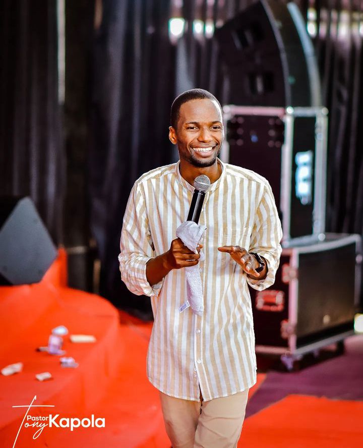 mchachu_'s tweet photo. Mausia 10 kwa Viijana wa Leo kutoka katika Biblia Takatifu 📖

Thread 🧵 https://t.co/1b2pz2sxnf