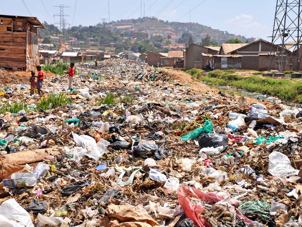 emoujhara's tweet photo. Waste management is a crucial aspect of modern society, especially in the wake of growing environmental concerns. Despite various advancements in technology and human sustainability, waste still poses a significant threat to our environment, human health, and wildlife. https://t.co/syvFdpBtVj