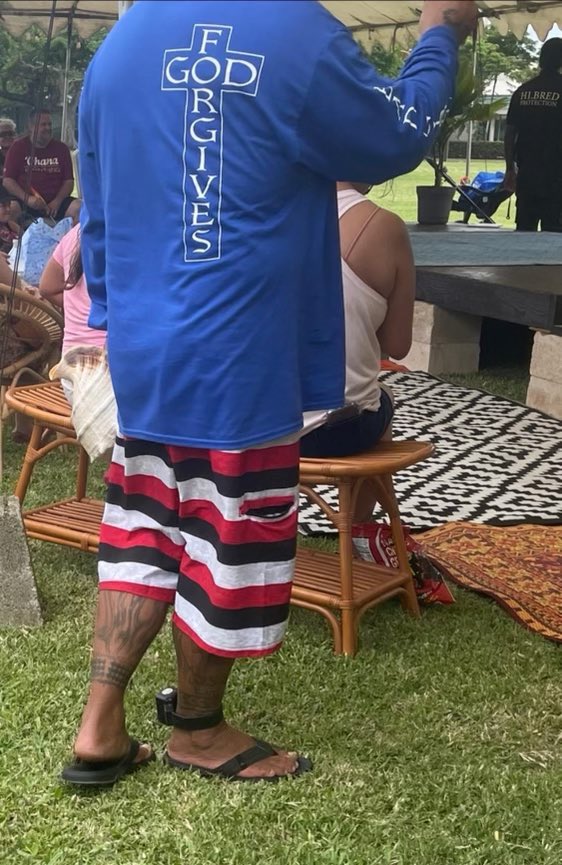 DillonAncheta's tweet photo. The very people screaming “PROTECT THE KEIKI” are the very people who probably shouldn’t be around Keiki.

Nice your state-issued kūpeʻe bro🤣😂 God forgives, but apparently the judiciary doesn’t 

The hypocrisy is practically comical at this point. https://t.co/d1un2ScWj4