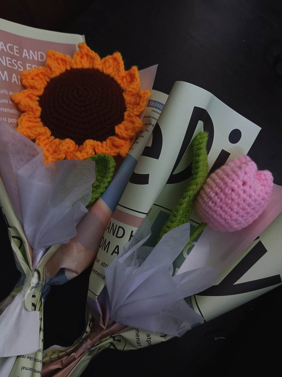 eyncart_'s tweet image. wts crochet flower

Hey guys! Treat your mama, mommy's, nanay's this coming Mother's Day with my customized sunflower and tulips crochet. 

% Sunflower and Tulips Crochet
⤷ Sunflower ( 175 ) Tulips ( 140 ) + pf 
⤷ gcash
⤷ 3-4 days process
⤷ lalamove, flash, ggx