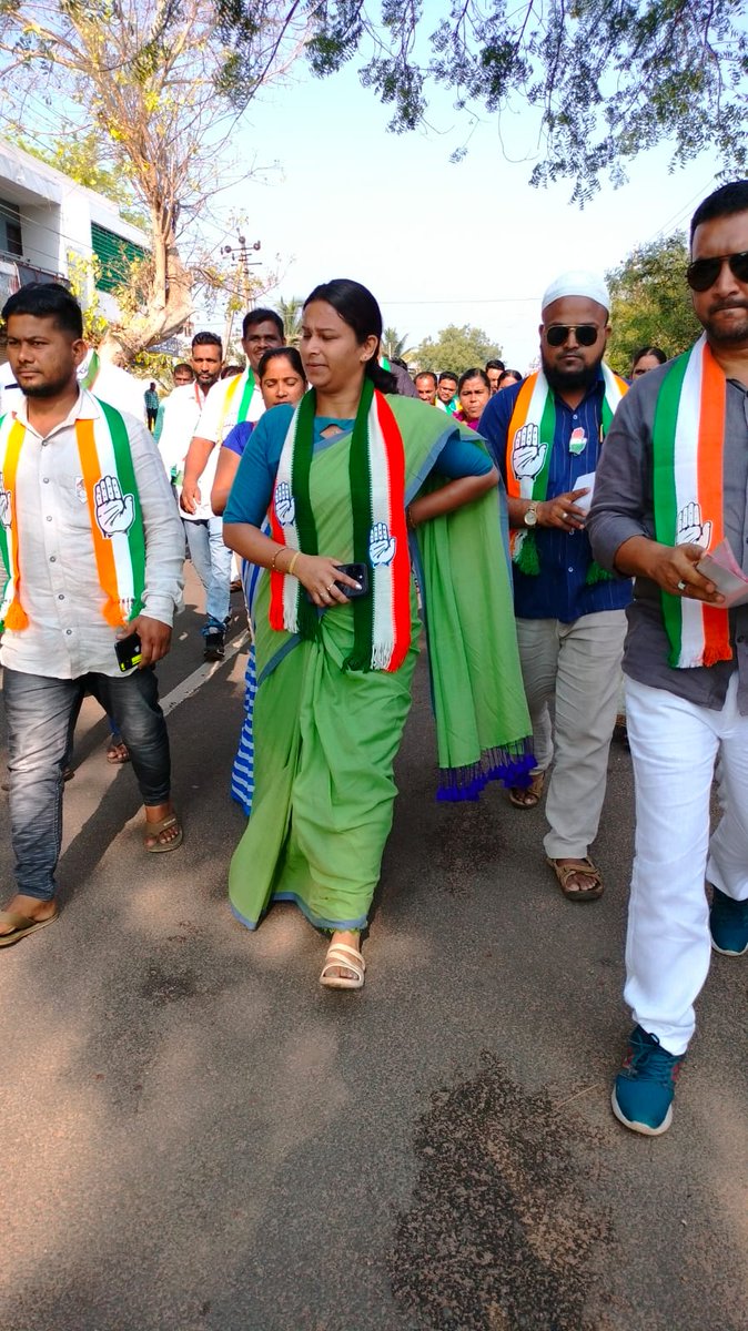 YadawadAltaf's tweet photo. ಇಂದು  ದಿನಾಂಕ 30-4-2023 ರವಿವಾರ ಮುಂಜಾನೆ 7:30 ಗಂಟೆಗೆ  ಸೆಕ್ಟರ್ ನಂಬರ್ 28 ಹಾಗೂ  15ನಲ್ಲಿ  ಕಾಂಗ್ರೆಸ್ ಪಕ್ಷದ ಅಭ್ಯರ್ಥಿಯಾದ ಶ್ರೀ ಎಚ್ ವೈ ಮೇಟಿ ಸಾಹೇಬ್ರು ಪರವಾಗಿ ಪ್ರಚಾರ ,(ಮತಯಾಚನೆ) ಮಾಡಲಾಯಿತು. @DKShivakumar @siddaramaiah @utkhader @BZZameerAhmed @24Bagalkot @VVKashappanavar @EitiRakshita https://t.co/TUKCZeU1bY