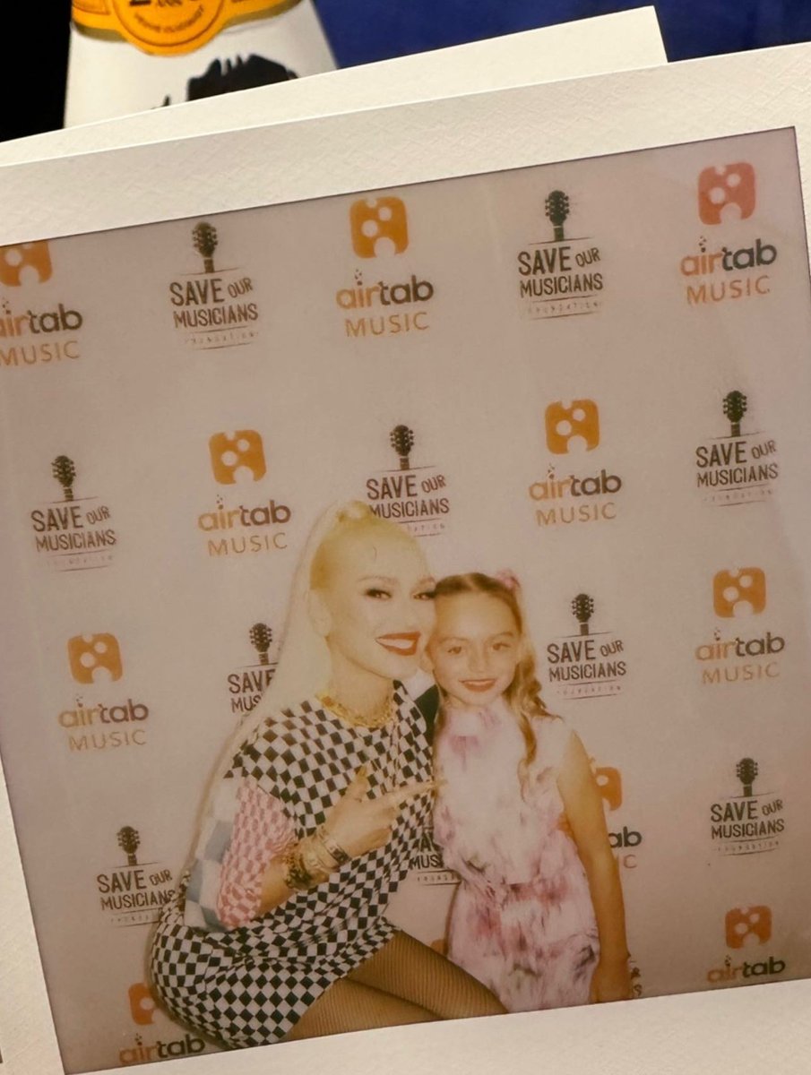 iloveBlakexGwen's tweet photo. π₯° Gwen Stefani || West Palm Beach, FL || 4/29/2023
#SaveOurMusiciansFoundation
πΈ: felicia.cunningham https://t.co/xrt7KzNDuB