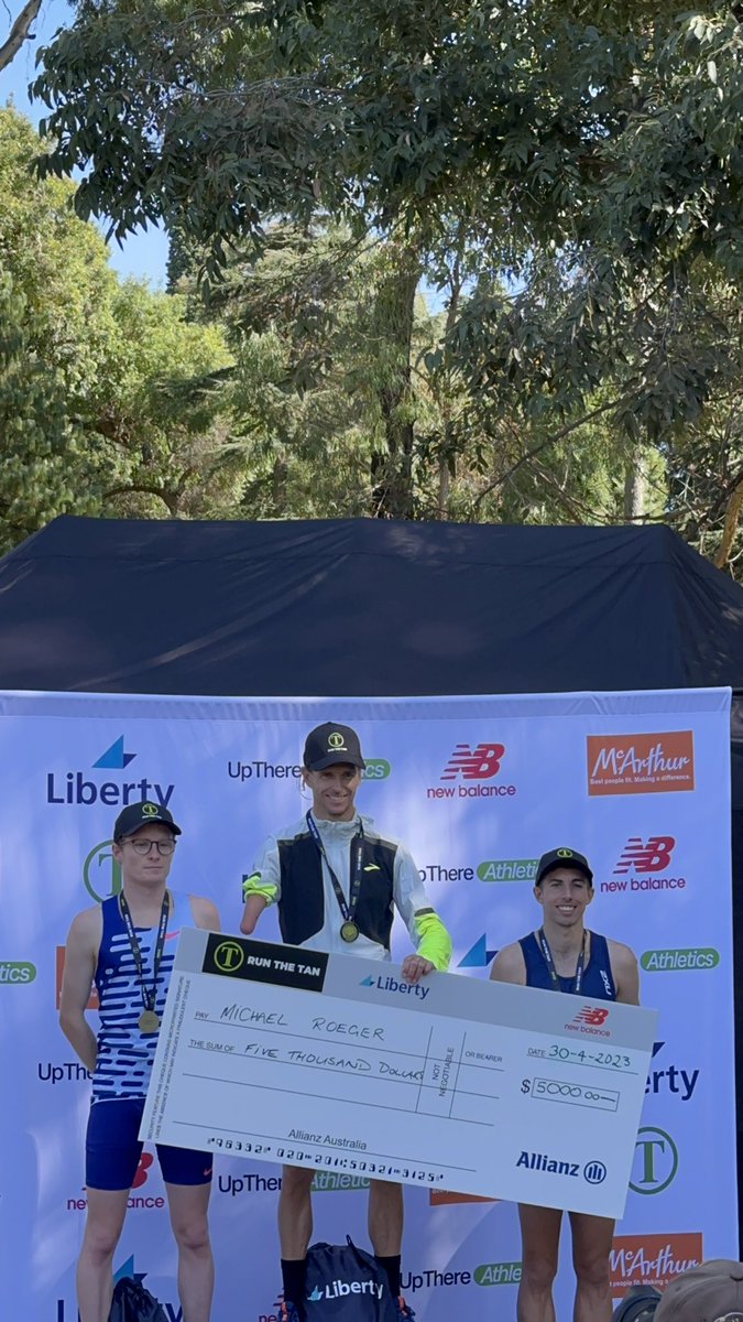 Stoked to get the win and break Cliffys para record <a href="/RuntheTAN1/">RUN THE TAN</a> 🚀. #runhappy