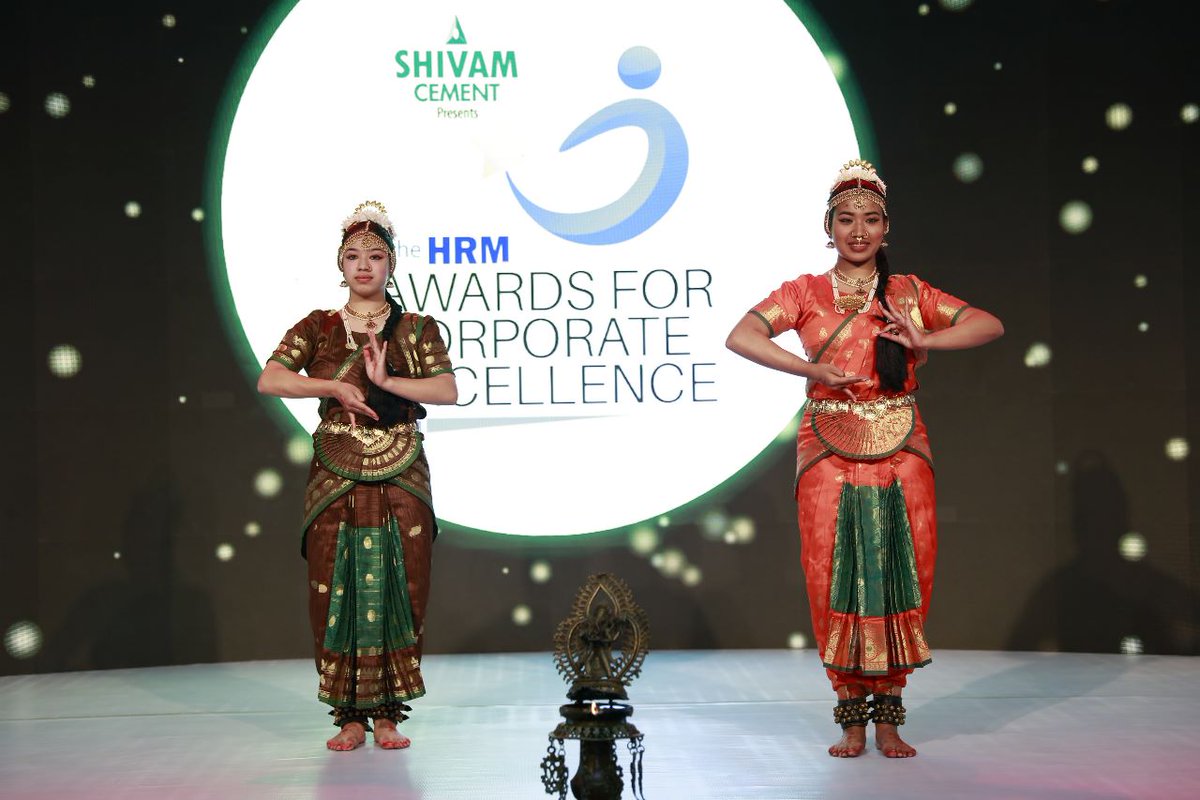 SellersGrowth's tweet image. Welcome Dance (Ganesh Vandana) in the HRM Nepal Awards for Corporate Excellence Award 2021
#thehrmnepal #Awrdsforcorporateexcellence #corporateclubnepal #growthsellers #growthleadershipacademy