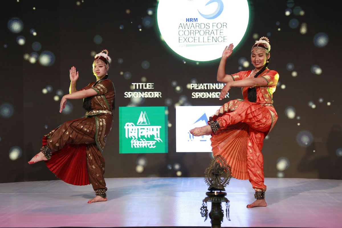 SellersGrowth's tweet image. Welcome Dance (Ganesh Vandana) in the HRM Nepal Awards for Corporate Excellence Award 2021
#thehrmnepal #Awrdsforcorporateexcellence #corporateclubnepal #growthsellers #growthleadershipacademy