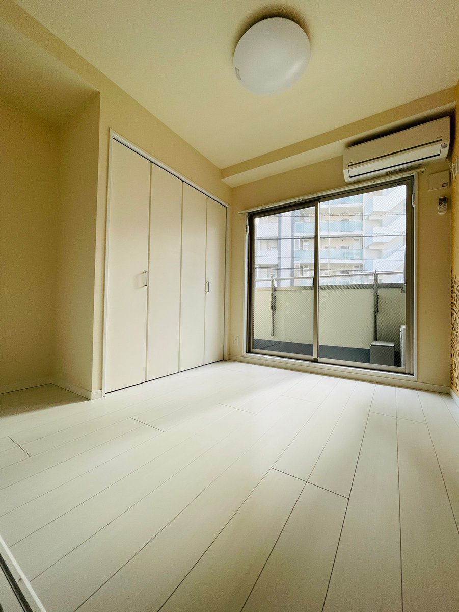 24meiho's tweet photo. ☆ Casa De Tachikawa ☆  

11min to Tachikawa Station
Rent ¥99,000
Management fee　¥3,000 
1LDK・Auto-lock・System Kitchen・Pet(s) negotiable 
#Tachikawa #Tokyo #TokyoRealEstate #Designers 
#立川駅 #システムキッチン #ペット相談可 #立川 #RealEstate https://t.co/S9uHMx4obL