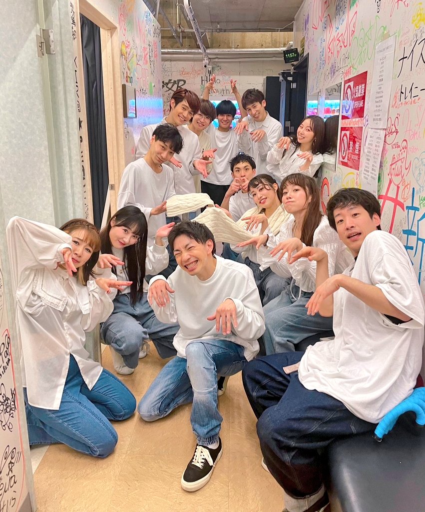 明日は2期マンデーラスト!!!
みんなと共に駆け抜けた1年間の集大成
怪我なく無理なくいつも通り楽しもうねー
( *˙ω˙*)و