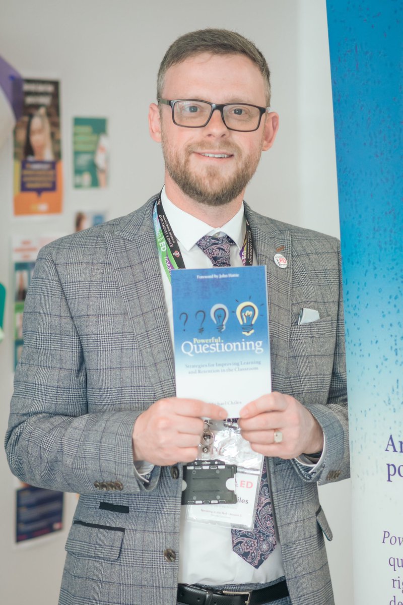 m_chiles's tweet photo. ***🎉PUBLICATION DAY🎉***

It’s official publication day for Powerful Questioning 🤩❤️🥂

@CrownHousePub #PowerfulQuestioning 

Powerful Questioning: Strategies for improving learning and retention in the classroom https://t.co/xsBLyaBwA5 https://t.co/Pf3r801jud