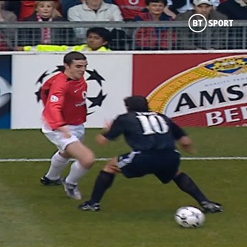 TathraRed's tweet image. John O’Shea is 42 today. From nut-megging Luis Figo, to a chip of Cantona-esque proportions at Highbury and a last minute winner at Anfield, even a stint in goal (we won’t mention the shot at West Ham that went out for a throw 🤫) never a dull moment with Johno 🇾🇪🇾🇪🇾🇪