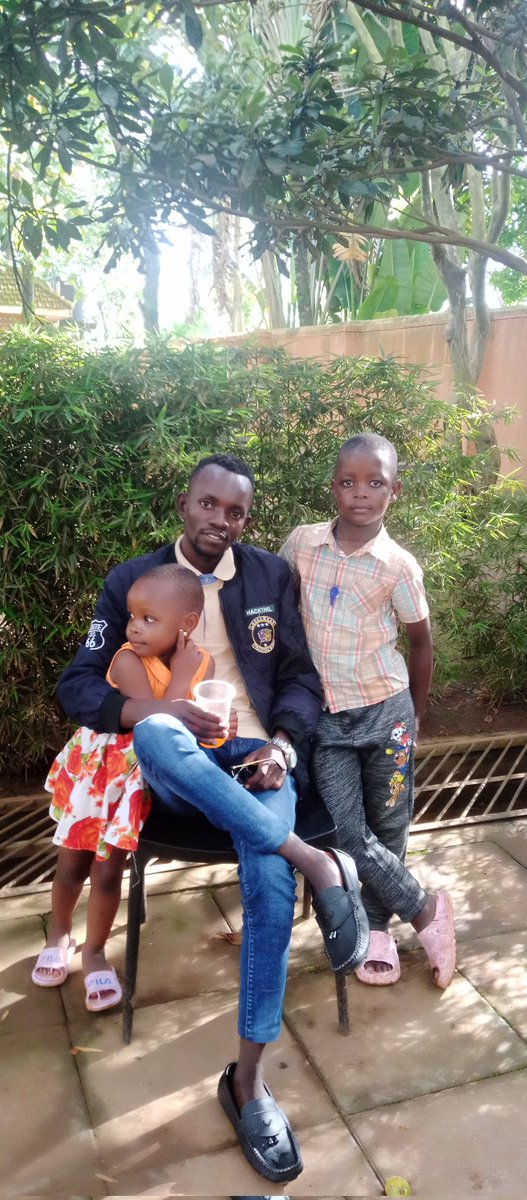 What do you about a family like this ✌️✌️✌️