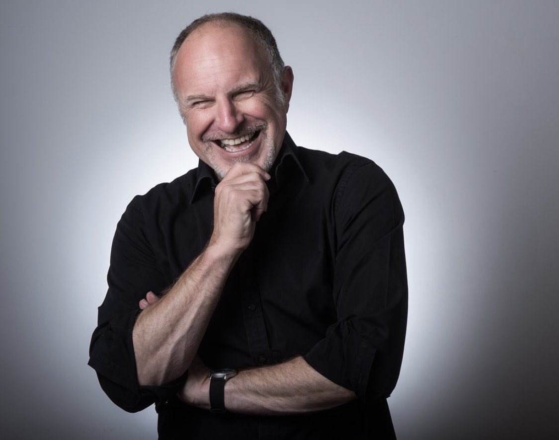 FilthyGigdog's tweet photo. The brilliant Simon Evans will be our headliner for our opening night of 'Filthy Friday' next Friday, May 5th. This will sell-out. Tickets: https://t.co/E7FLPlbCsO

#comedy #comedian #brightonfringe #brighton #simonevans https://t.co/xedX4LAB85