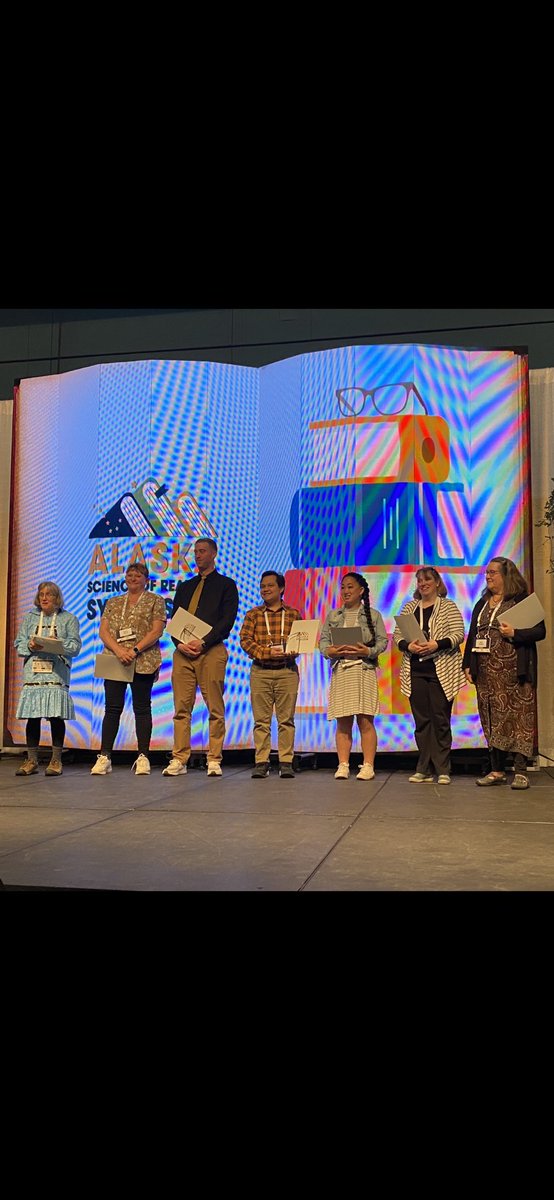 teachertech102's tweet photo. Congratulations Alaska 2023 SoR Ambassadors! #aksors #akdeed @AlaskaDEED @R16CC https://t.co/dxPk1jRvPJ