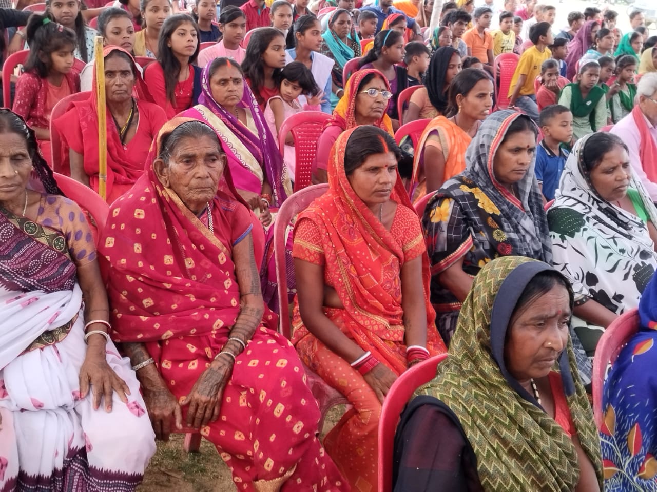 कोडरमा में BJP कार्यकर्ताओं ने मन की बात का देखा सीधा प्रसारण-BJP workers watch live telecast of Mann Ki Baat in Koderma