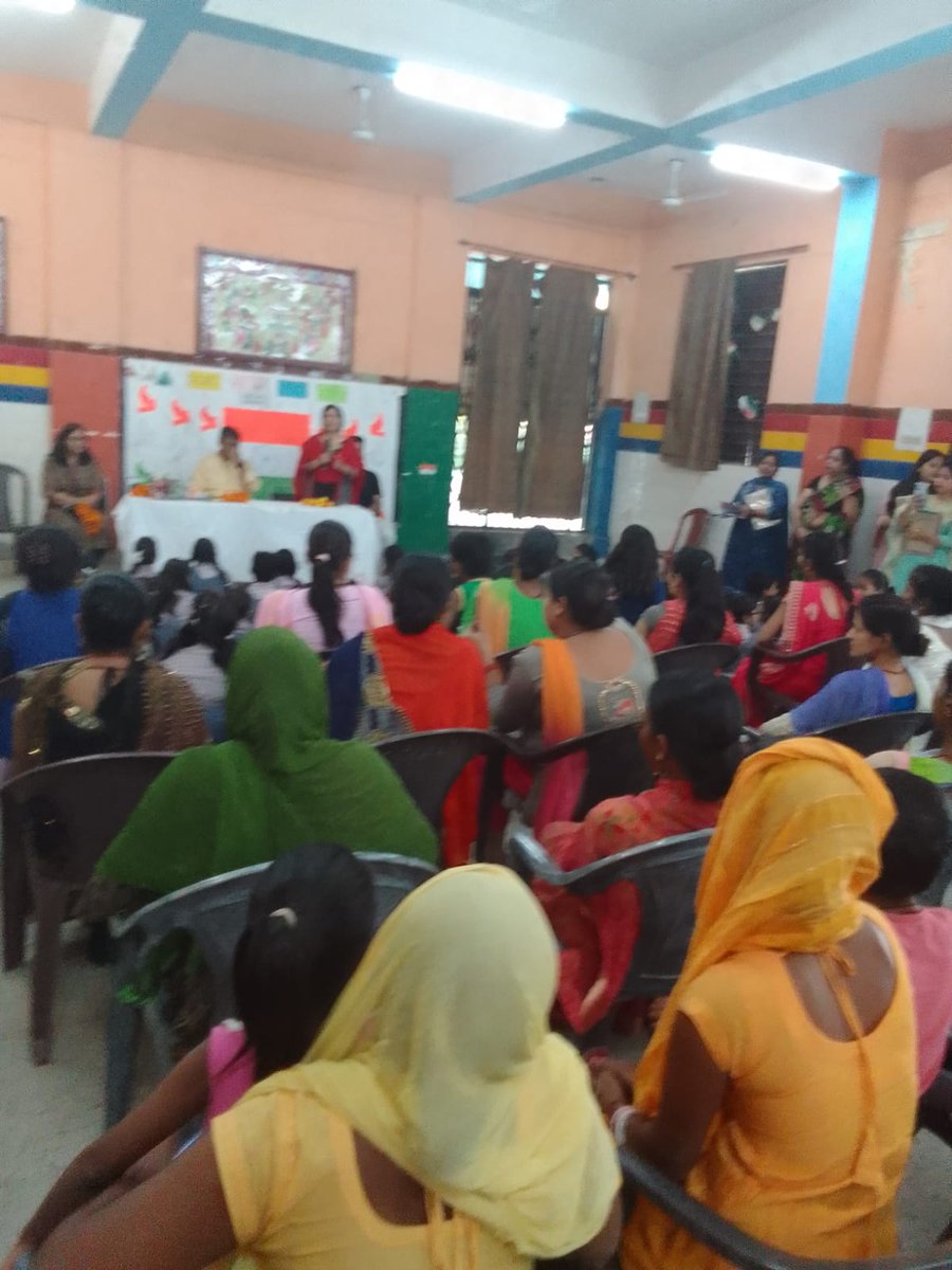 DelhiSmc's tweet photo. अभिभावक इस Mega PTM में बड़ी संख्या में शामिल हो रहे हैं।
वे अपने बच्चों की पढ़ाई के विषय में जानने के साथ-साथ स्कूल की बेहतरी के लिए भी सुझाव दें रहें हैं !

 #दिल्ली_की_मेगा_PTM 

@Dir_Education https://t.co/XeNlrZKBR9